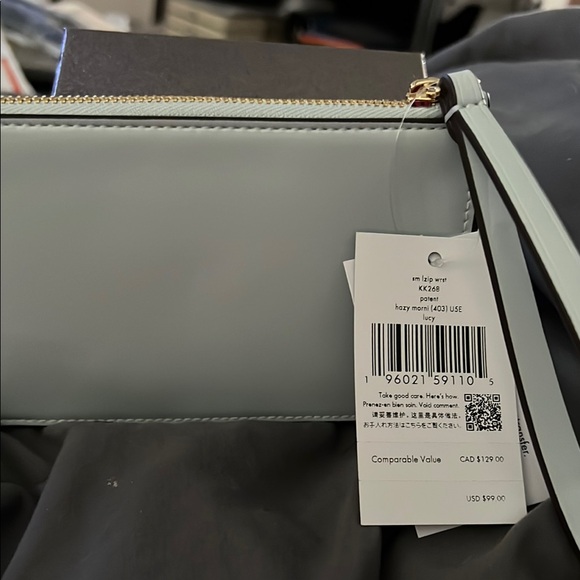 Kate Spade Cream Wristlet In Patent Leather - Picture 2 of 2